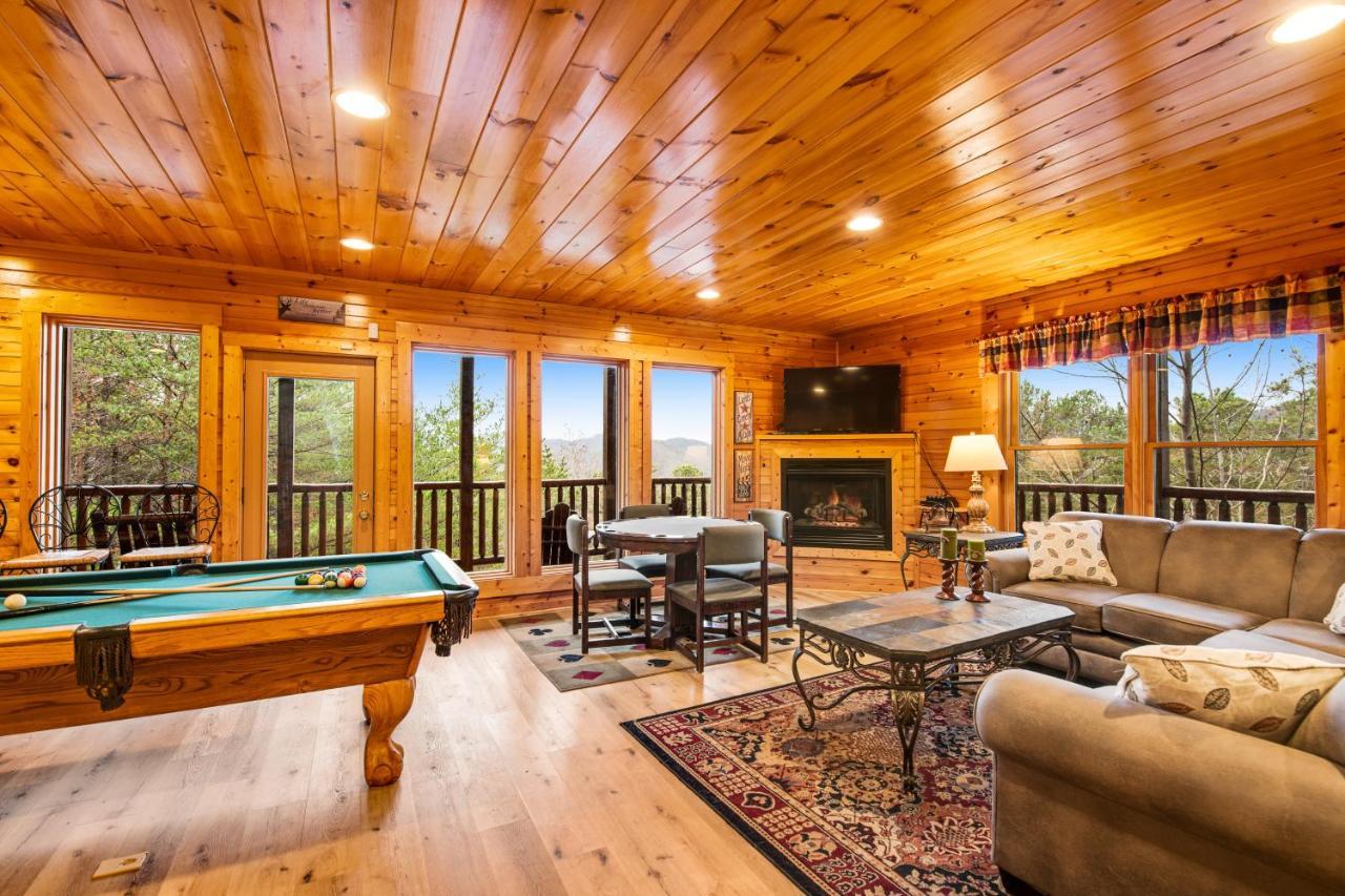 Villa Grizzly Manor à Pigeon Forge Extérieur photo