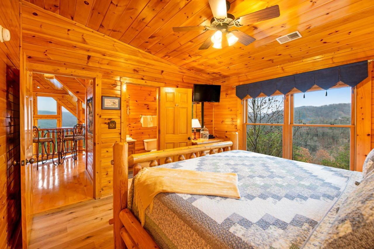 Villa Grizzly Manor à Pigeon Forge Extérieur photo